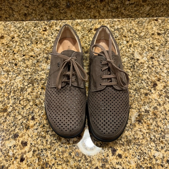 Finn Comfort Women's Olive Leather Perforated Oxford Walking Shoes 5.5 US 7.5 - Picture 5 of 12